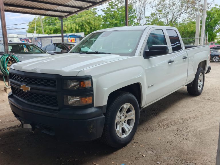 Silverado 2500 2015 v8 4×2