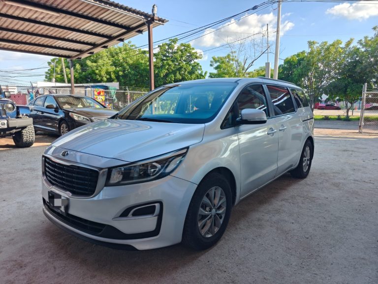 KIA Sedona LX 2019